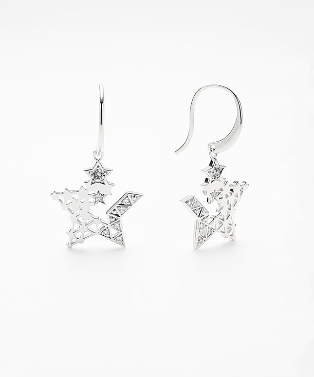 K18WG ダイヤモンド ピアス＜Wish upon a starカード＞