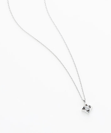 わんこさん専用agata 18K ダイヤモンドネックレス（箱、販売証明書付き） わんこさん専用agata 18K ダイヤモンドネックレス（箱、販売証明
