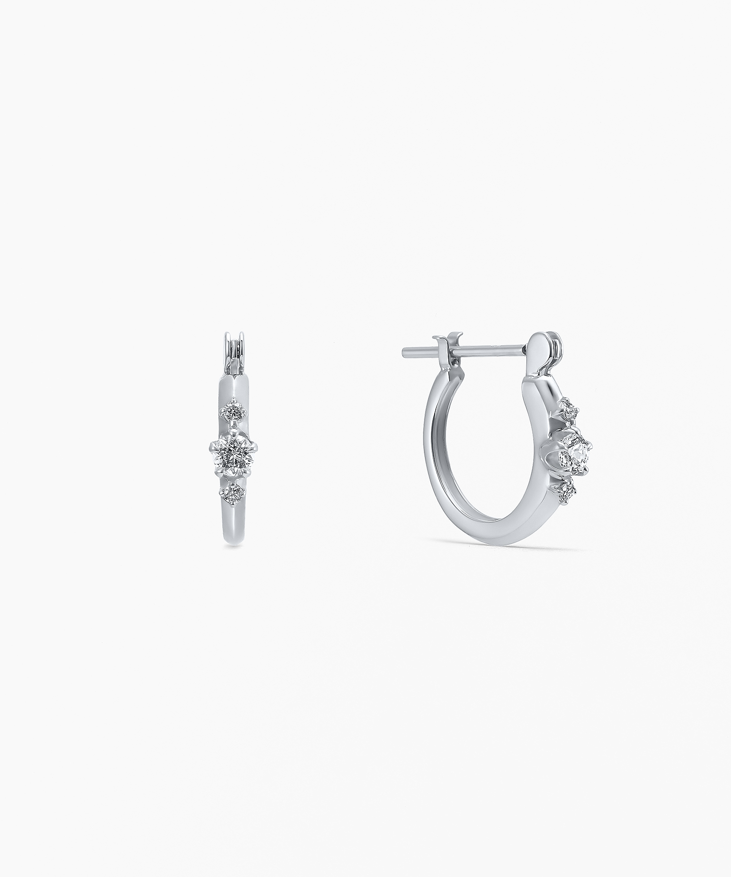 Pt950 ダイヤモンド ピアス<Wish upon a star® カード>