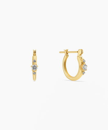 K18YG ダイヤモンド ピアス< “Wish upon a star®” カード>