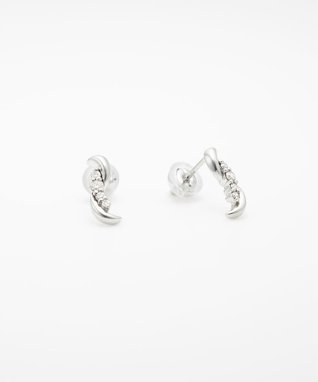 K10WG ダイヤモンド ピアス