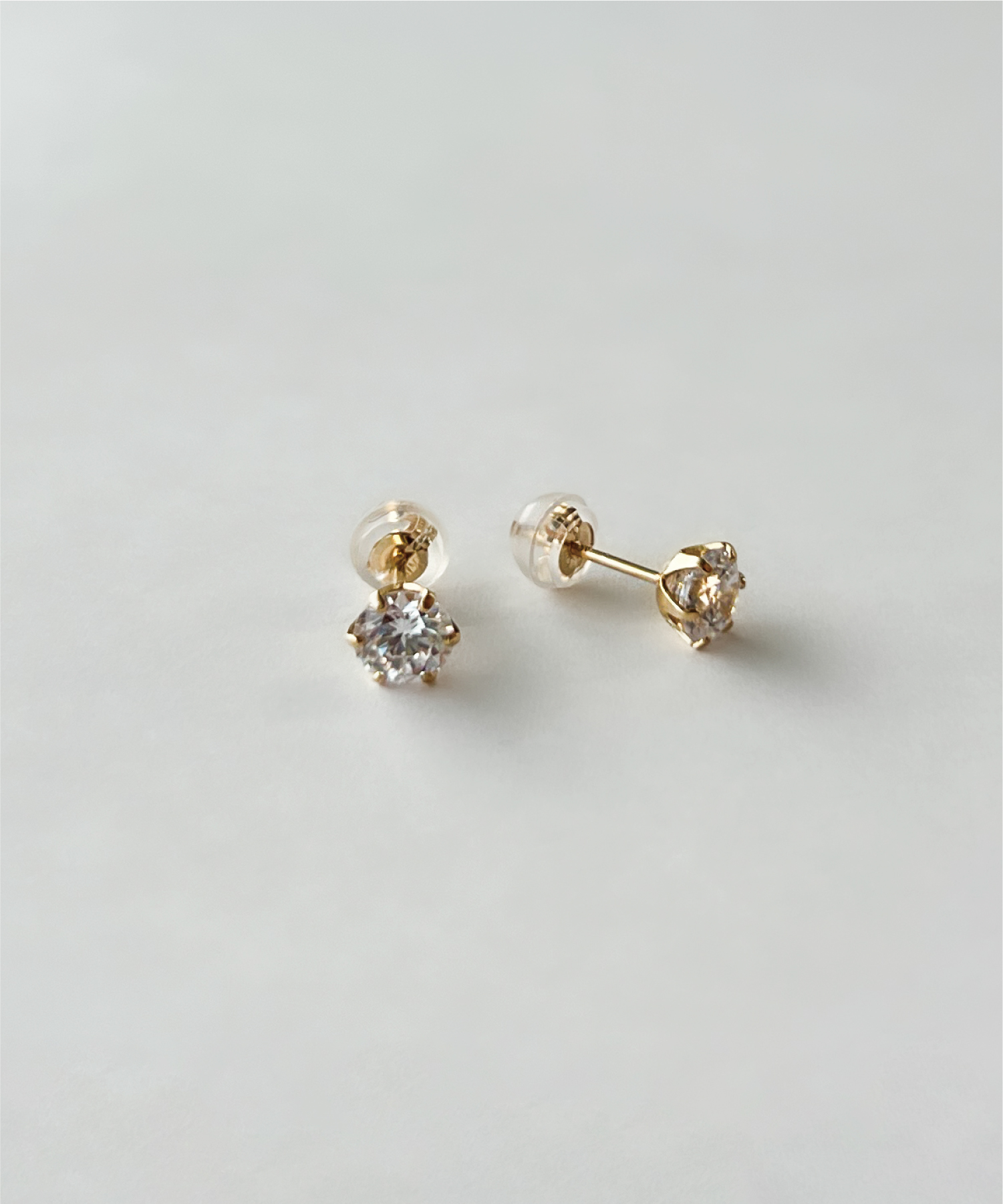 K10YG キュービックジルコニア ピアス