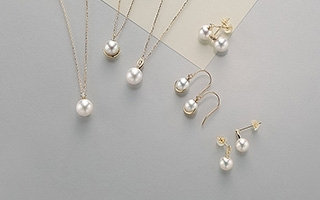 月の女神をイメージしたアコヤパールジュエリー