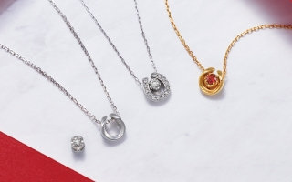 【2026年干支】新たな年を彩る馬蹄モチーフネックレス｜New Year Limited